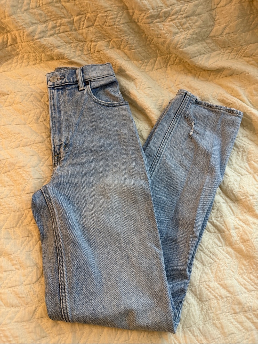 Abercrombie & Fitch High-Rise Women’s Jeans - Light Blue